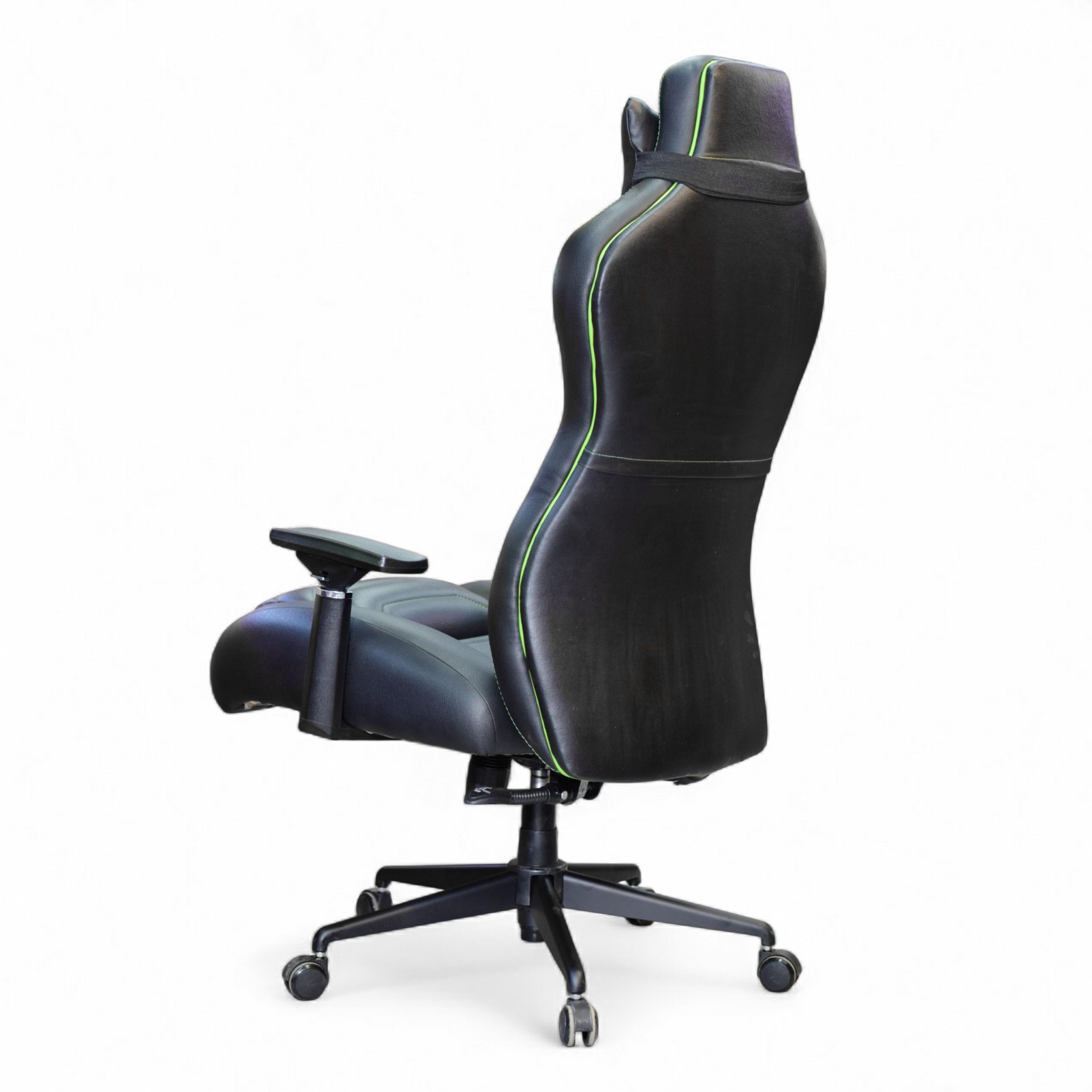 صندلی گیمینگ ریزر مدل تانک - Image 3